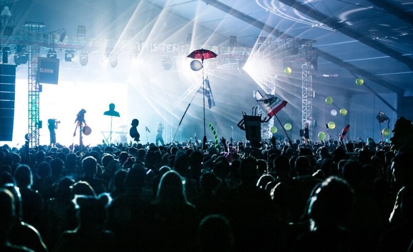 Why You Should Attend a Live Music Concert